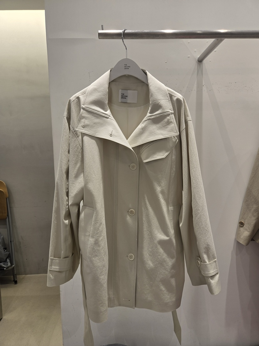 THE SECOND GROW/QUEENSRABBIT東大門實拍女士新品人氣夾克含腰帶THE SECOND GROW/QUEENSRABBIT夾克圖色1白色