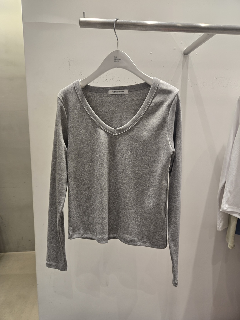 THE SECOND GROW/QUEENSRABBIT東大門實拍女士新品人氣長袖T恤THE SECOND GROW/QUEENSRABBIT長袖T恤圖色5