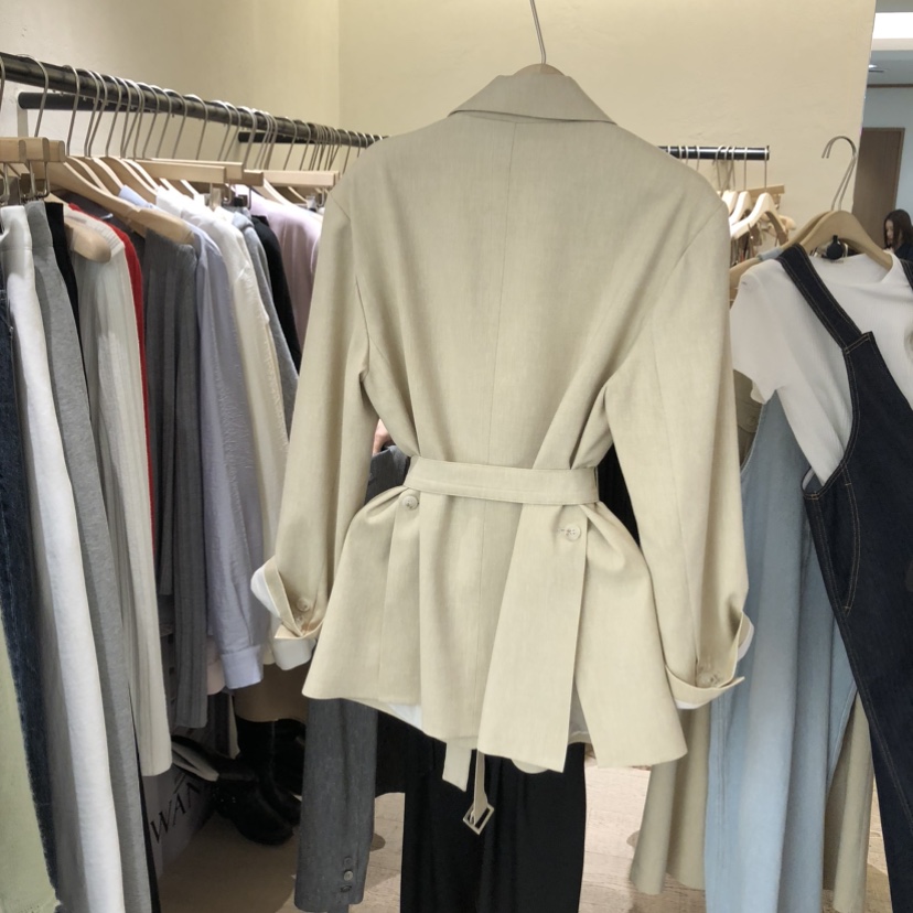 W AND J韓國代購女士新品時尚休閑推薦真品26春夏夾克含腰帶W AND J夾克