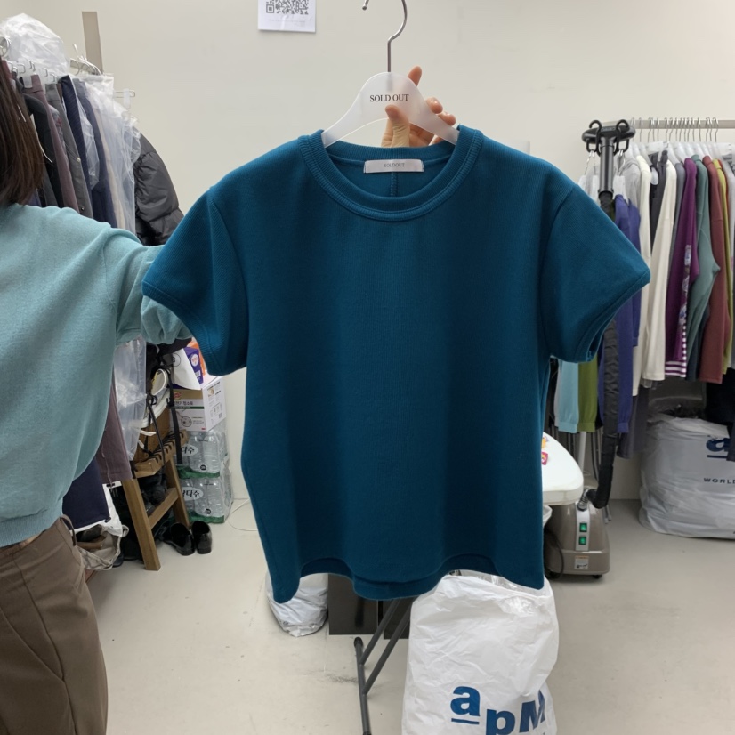 SOLD OUT東大門實拍女裝新款時尚真品推薦休閑熱賣T恤短款SOLD OUTT恤圖色4