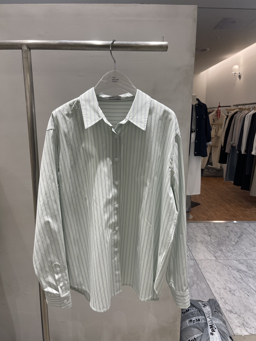 THE SECOND GROW/QUEENSRABBIT韓國代購女裝新款推薦襯衫蕾絲衫THE SECOND GROW/QUEENSRABBIT襯衫/蕾絲衫圖色1