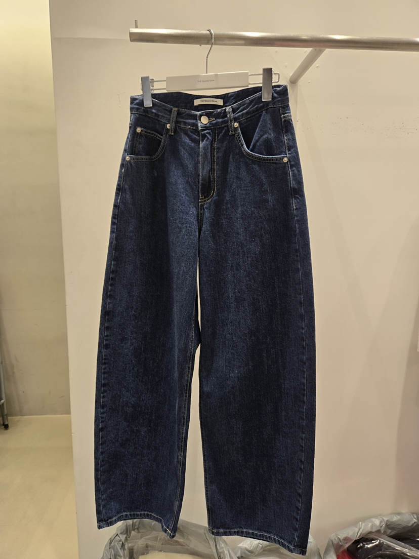 THE SECOND GROW/QUEENSRABBIT東大門代購女士新款人氣牛仔褲THE SECOND GROW/QUEENSRABBIT牛仔褲圖色1