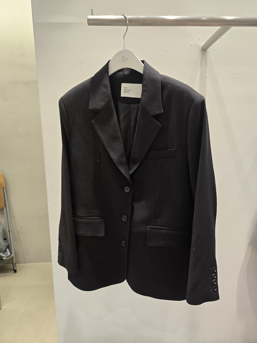 THE SECOND GROW/QUEENSRABBIT東大門實拍女士新款人氣夾克紐扣THE SECOND GROW/QUEENSRABBIT夾克圖色2