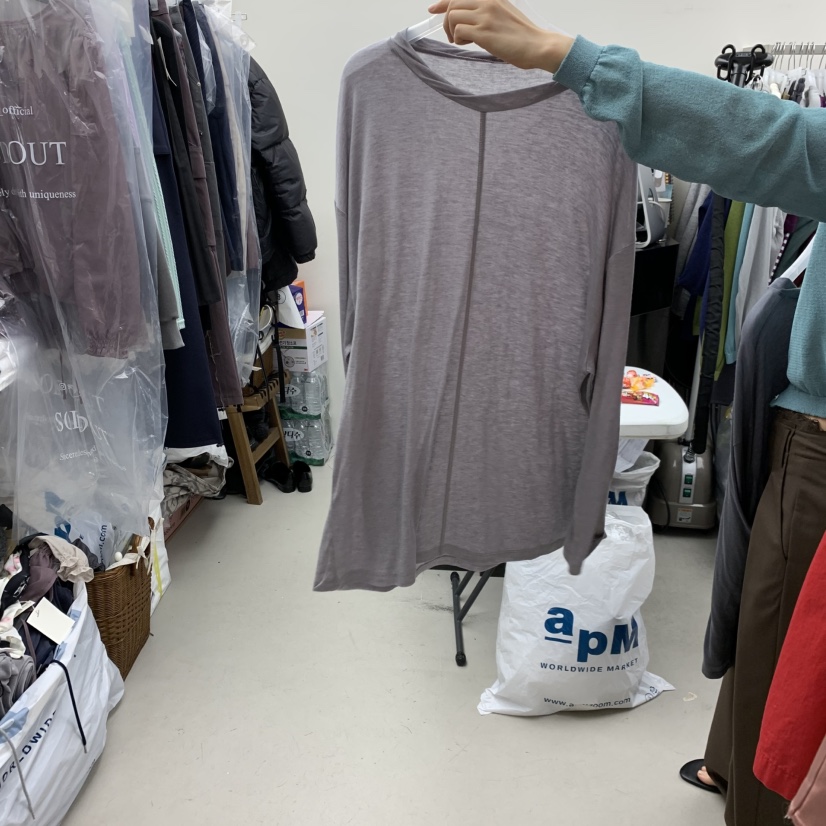 SOLD OUT韓國代購女裝新款26春夏熱賣休閑真品職業長袖T恤SOLD OUT長袖T恤