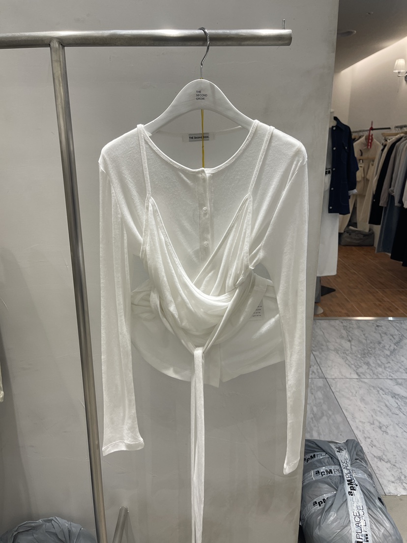 THE SECOND GROW/QUEENSRABBIT韓國直郵女裝新品熱賣套裝兩件套套裝開衫THE SECOND GROW/QUEENSRABBIT套裝圖色1