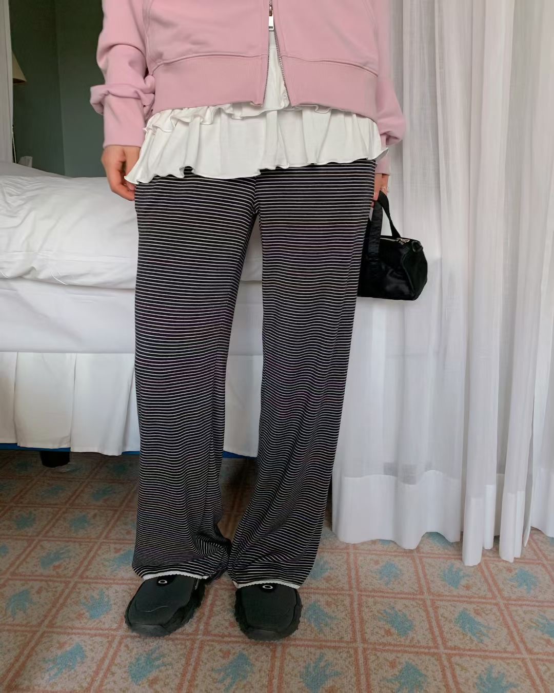 EZEDIARY韓國直郵女裝新品職業真品休閑熱賣休閑褲蕾絲條紋EZEDIARY休閑褲圖色1