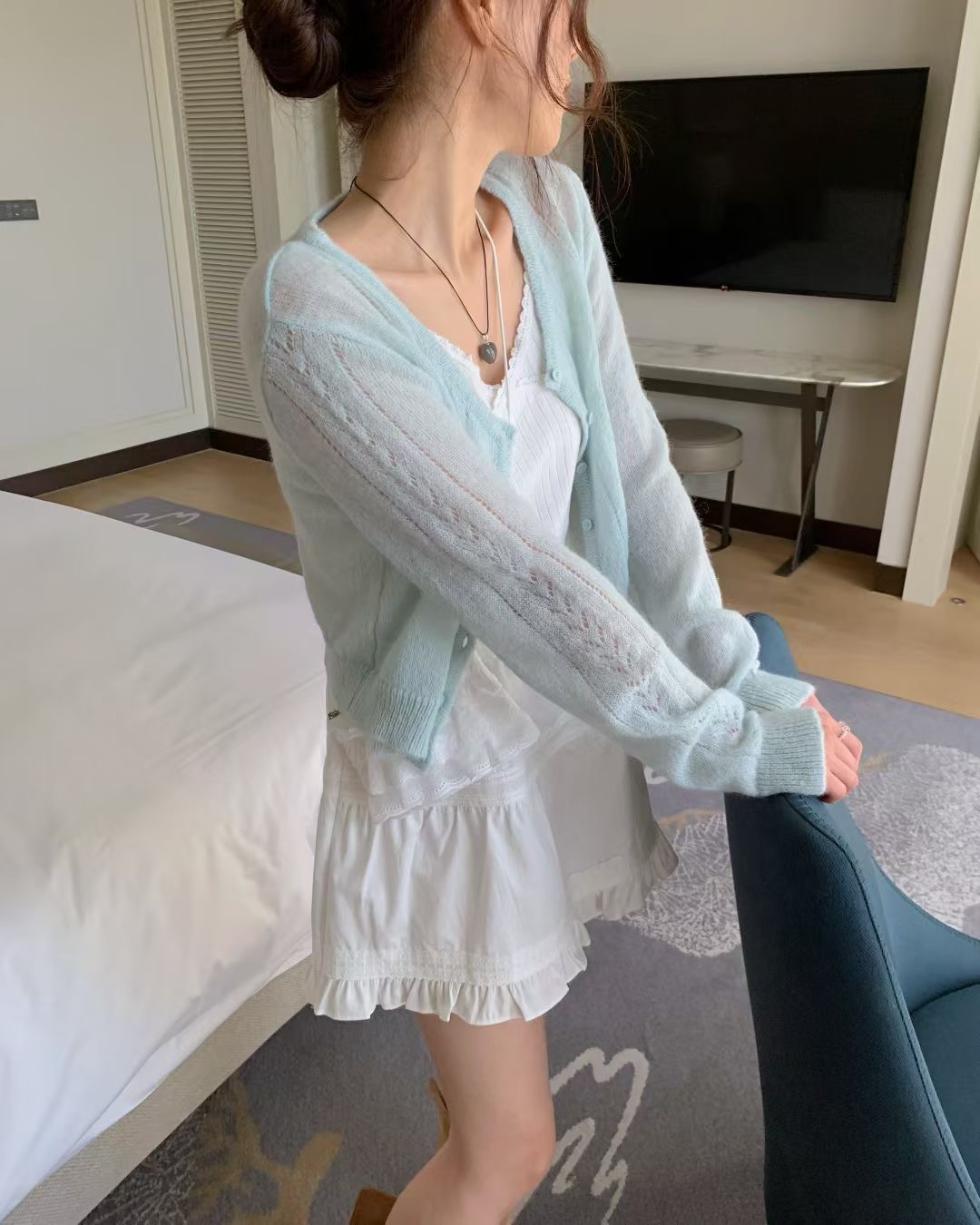 EZEDIARY韓國代購女裝新品人氣針織衫不含內搭羊駝毛開衫鏤空EZEDIARY針織衫