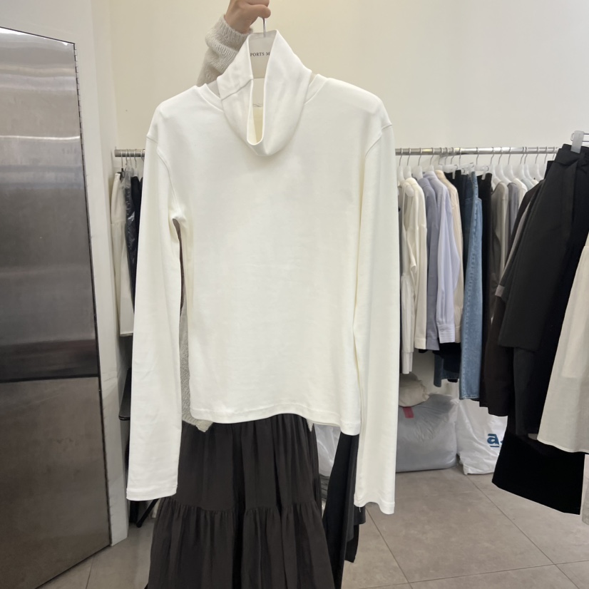 PORTS MOSS韓國直郵實拍女裝新品熱賣時尚26春夏長袖T恤PORTS MOSS長袖T恤圖色1