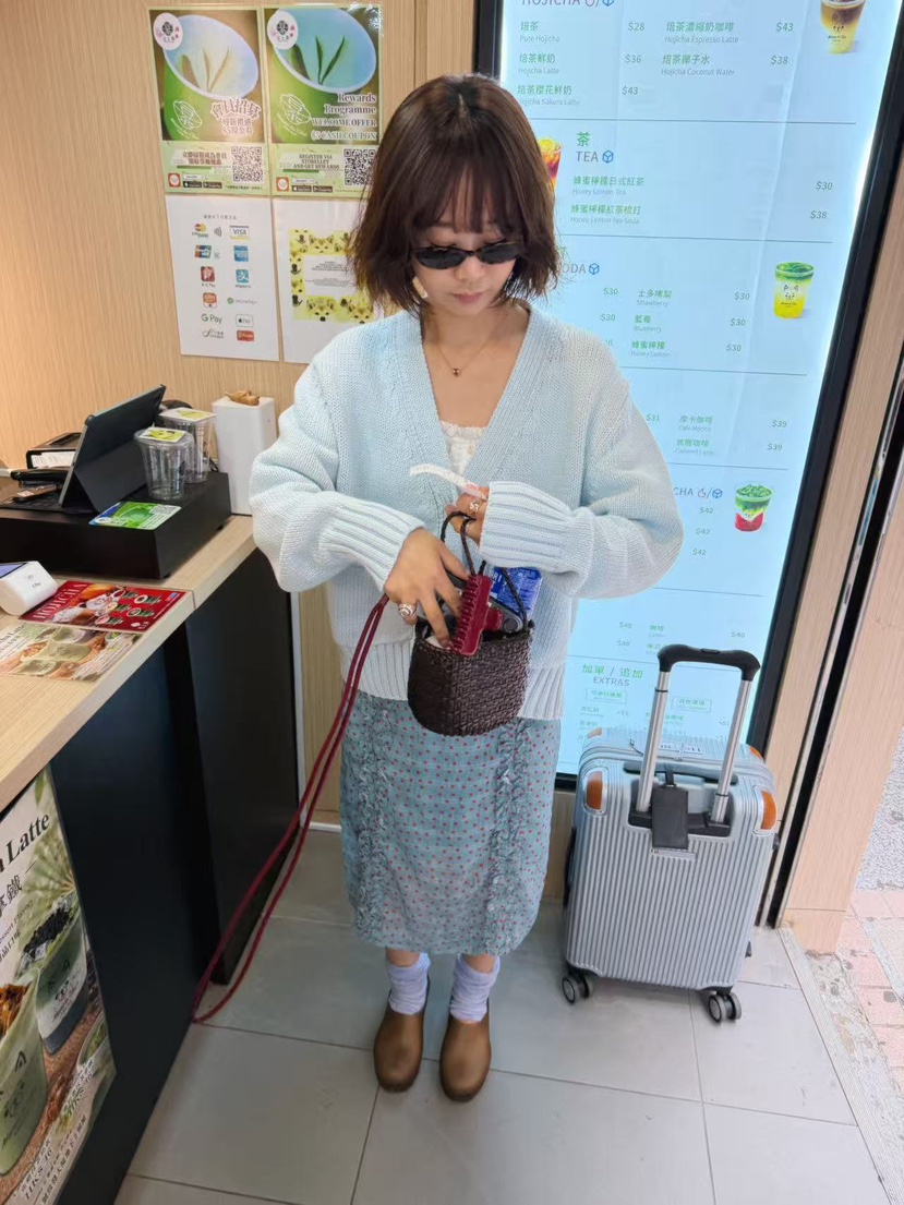 OLI SEOUL韓國直郵實拍女裝新款人氣半身裙中短裙圓點裙OLI SEOUL半身裙/中短裙