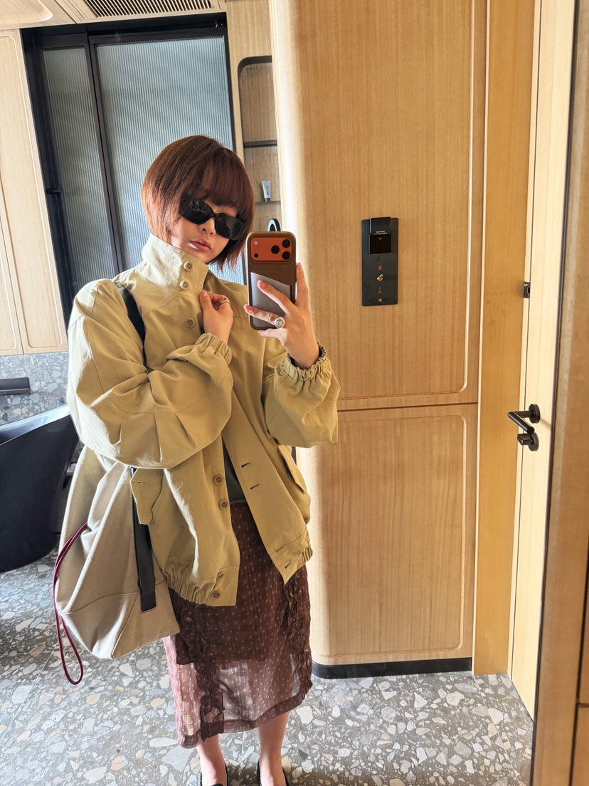 OLI SEOUL韓國直郵實拍女裝新款人氣半身裙中短裙圓點裙OLI SEOUL半身裙/中短裙