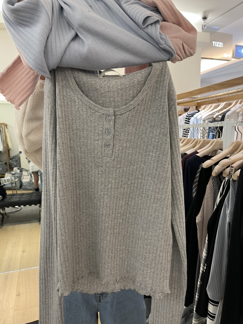 TIZZI韓國代購女裝新款26春夏人氣推薦熱賣時尚職業長袖T恤TIZZI長袖T恤圖色3