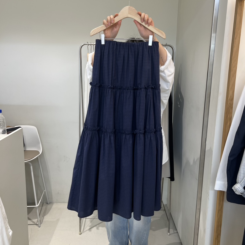 OUTRENE韓國直郵女士新品熱賣26春夏推薦職業人氣休閑長裙OUTRENE長裙圖色2