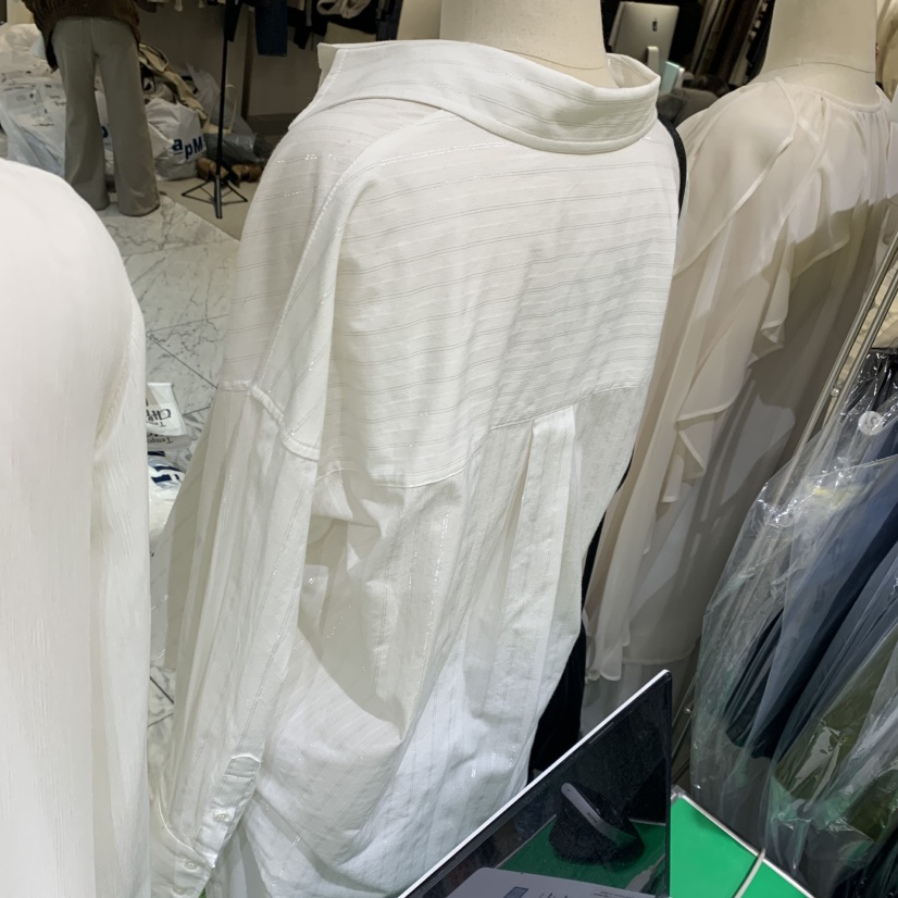 LE MASTERPLACE韓國東大門直郵女裝新款職業26春夏襯衫蕾絲衫Le masterpiece襯衫/蕾絲衫