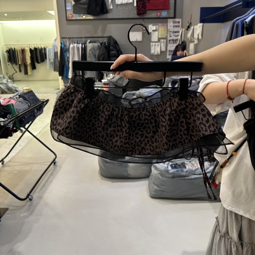 CREDITO韓國直郵實拍女裝新款時尚職業熱賣休閑推薦人氣短裙CREDITO短裙