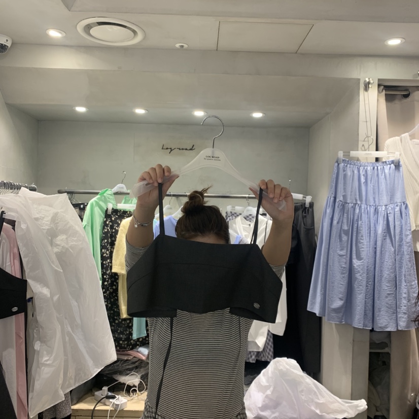 LOGROAD韓國代購女士新款人氣推薦時尚26春夏職業吊帶背心LOG ROAD吊帶/背心圖色2