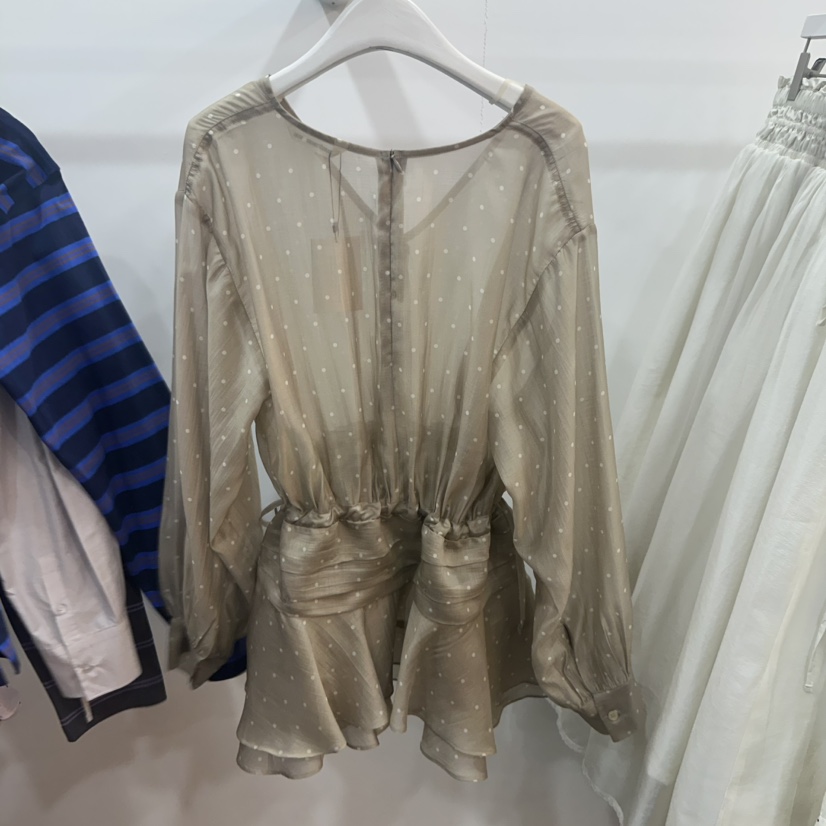 AIME HOPE MAKE/MYNAMEIS韓國代購女裝新款26春夏襯衫蕾絲衫AIME HOPE MAKE/MYNAMEIS襯衫/蕾絲衫