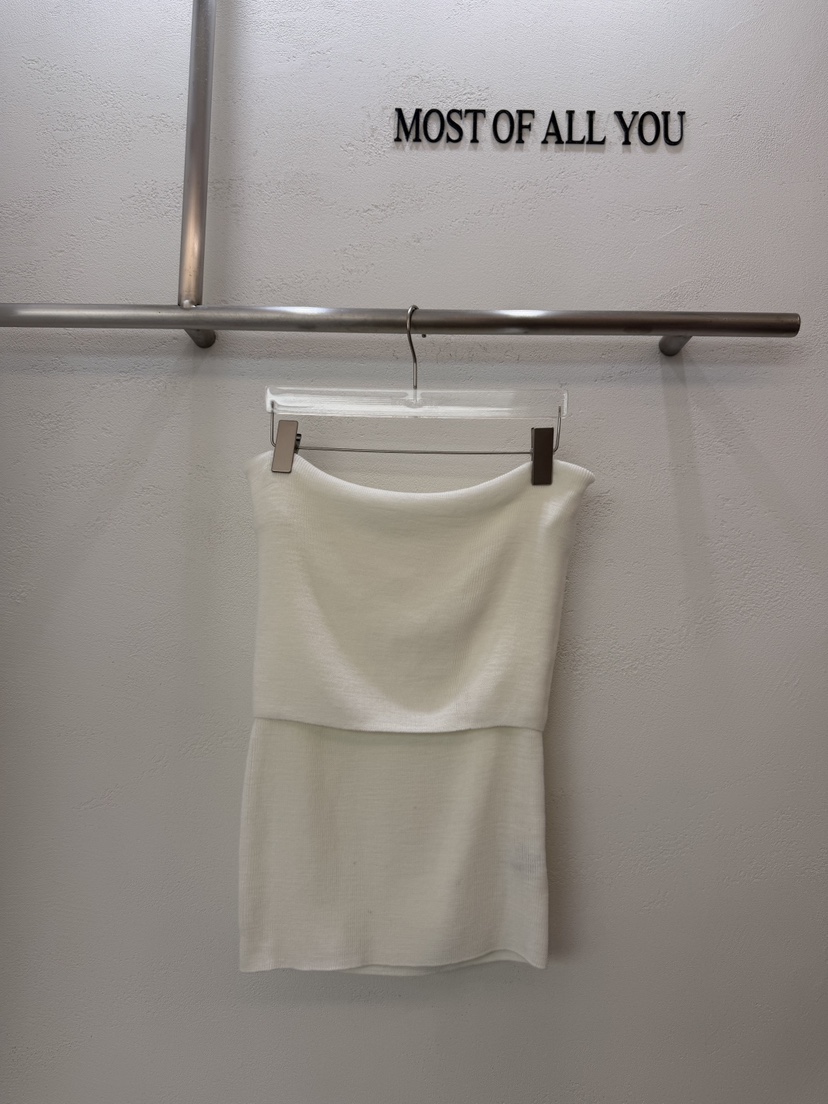 MOST OF ALL U韓國直郵女裝新品休閑人氣吊帶背心露肩MOST OF ALL U吊帶/背心圖色1