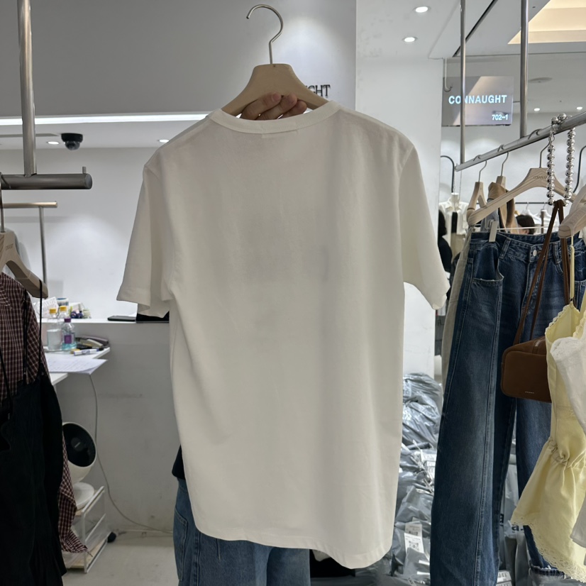 CONNAUGHT/DAILYJUD韓國東大門代購女裝新款推薦熱賣T恤CONNAUGHT/DAILYJUDT恤