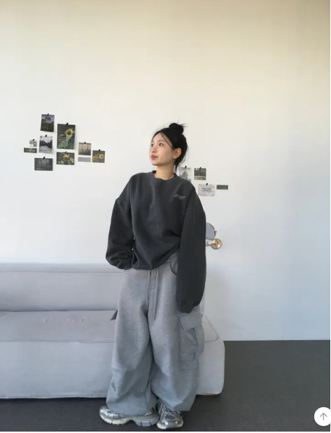 KSUBI韓國代購女士新款時尚休閑真品熱賣推薦人氣職業衛衣BURROW/ARaakie衛衣