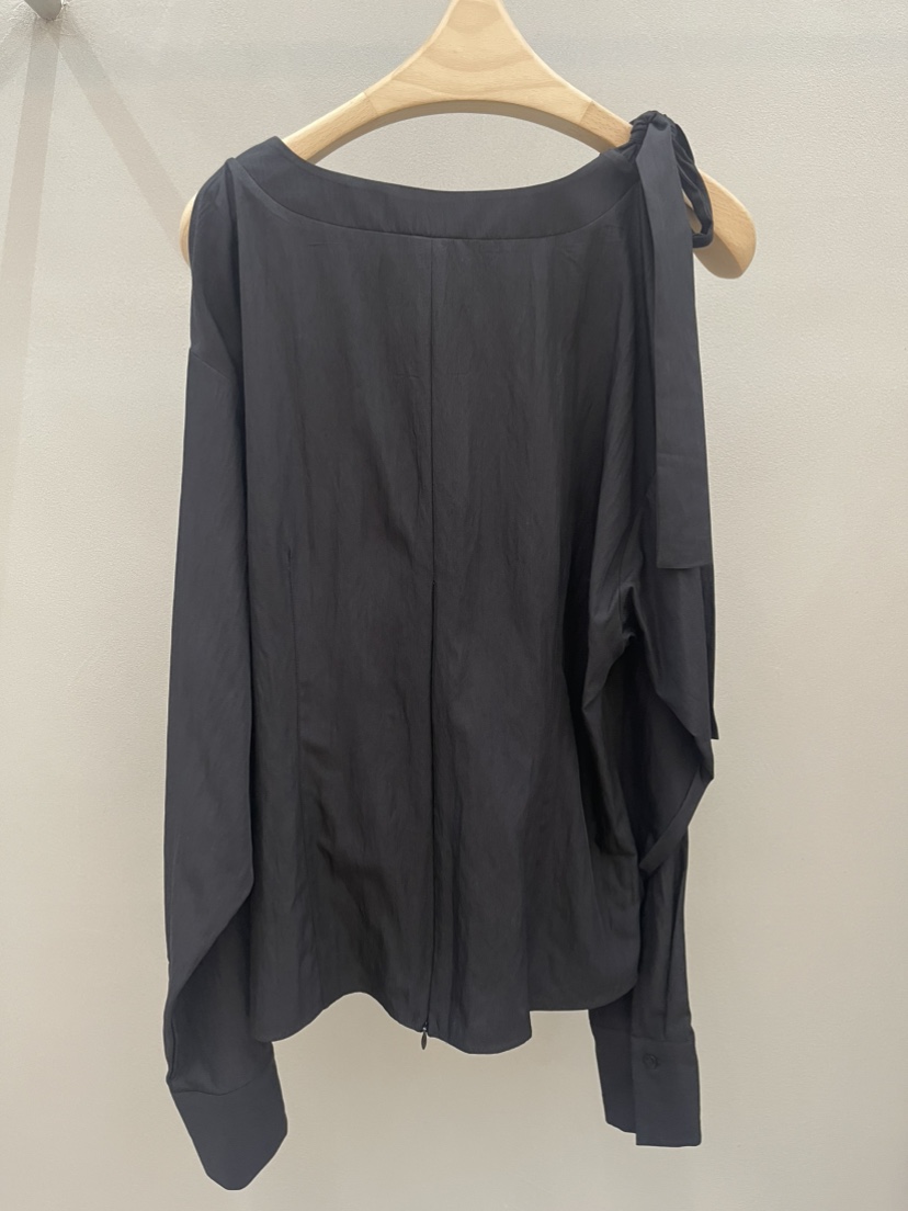 PLUS HONG-P韓國代購女裝新品26春夏休閑襯衫蕾絲衫系帶LORA FAMILY/PLUS HONG襯衫/蕾絲衫