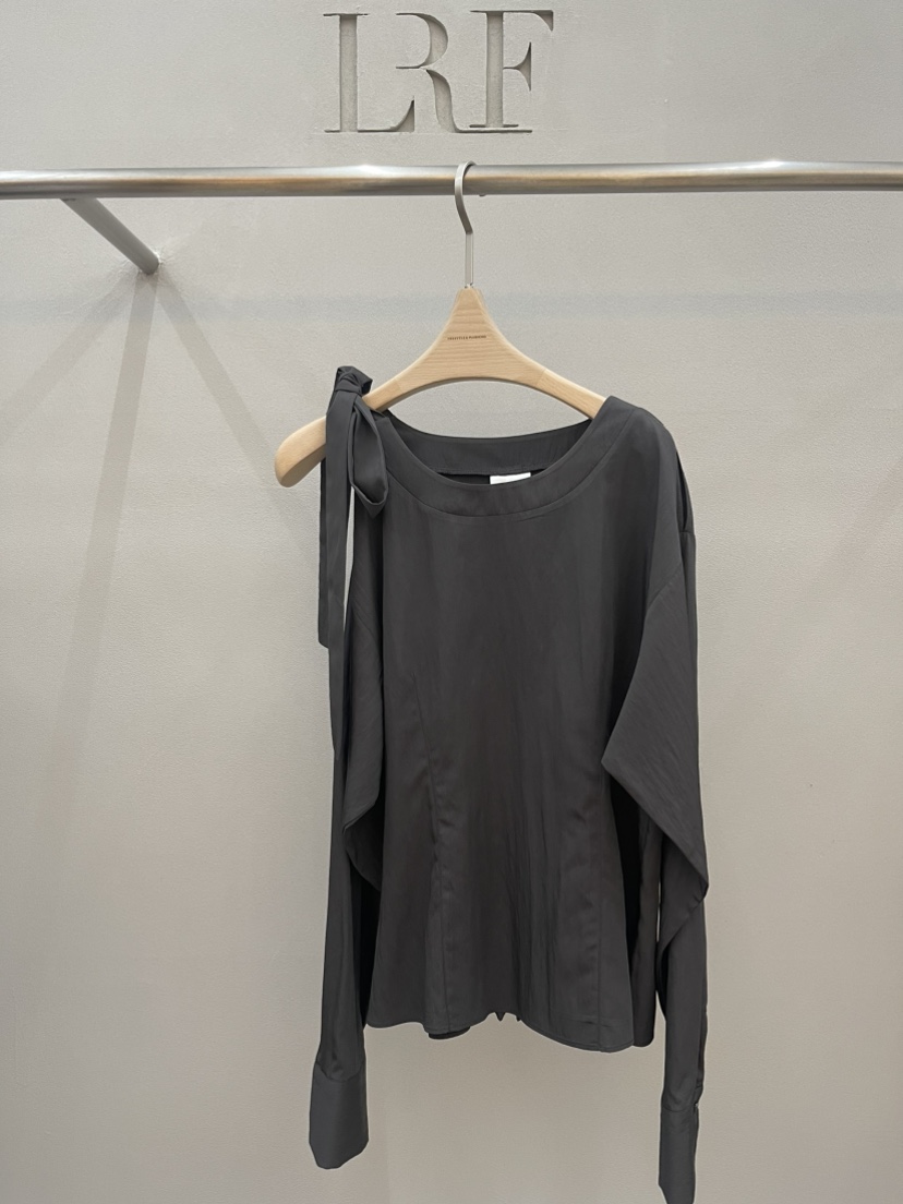 PLUS HONG-P韓國代購女裝新品26春夏休閑襯衫蕾絲衫系帶LORA FAMILY/PLUS HONG襯衫/蕾絲衫圖色1