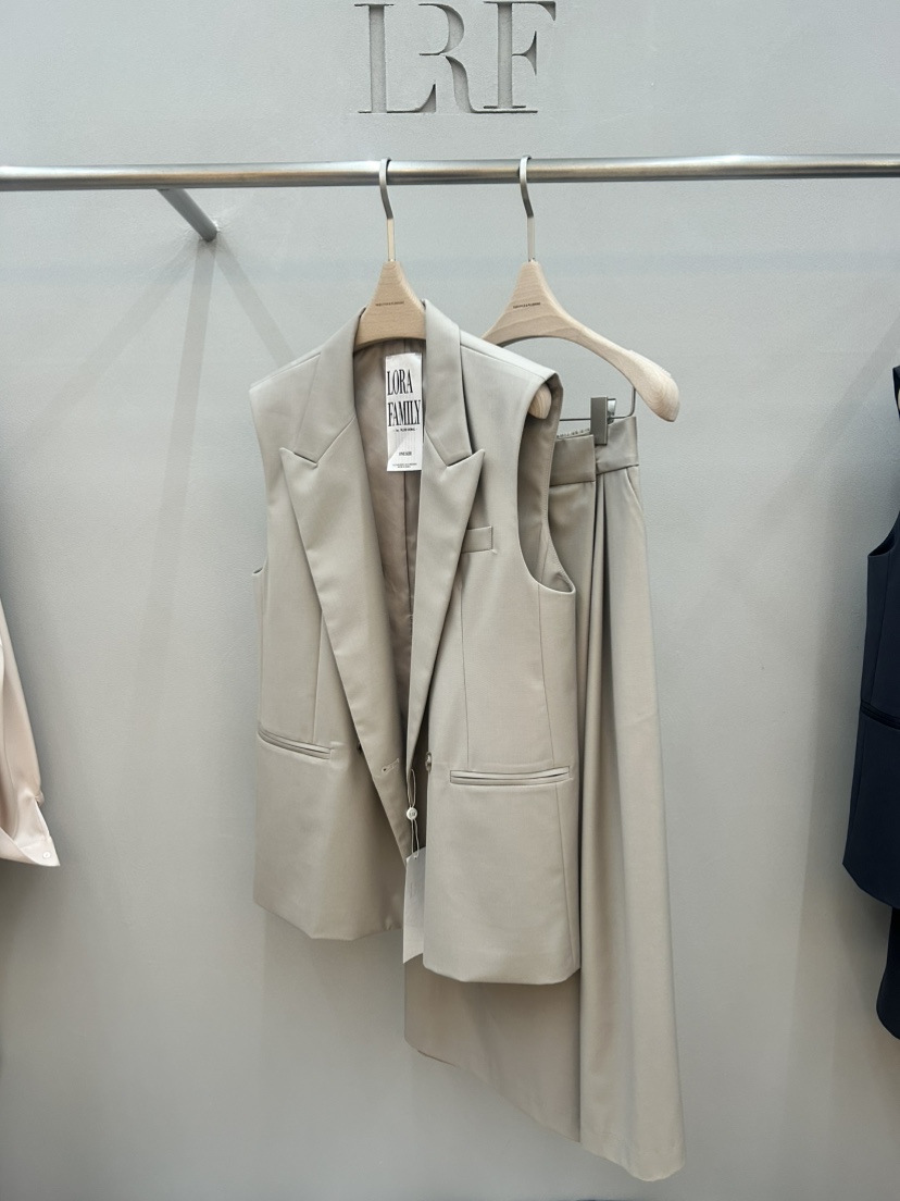 PLUS HONG-P東大門實拍女裝新品職業熱賣時尚休閑褲闊腿褲LORA FAMILY/PLUS HONG休閑褲