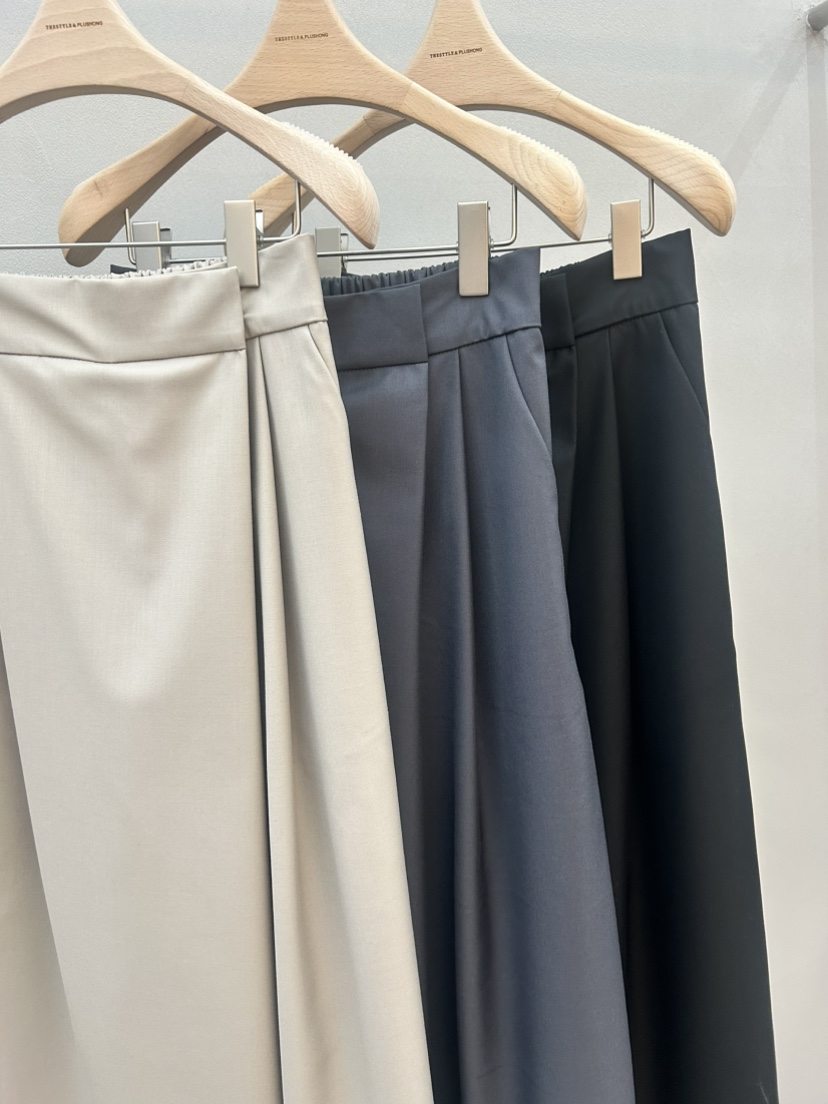 PLUS HONG-P東大門實拍女裝新品職業熱賣時尚休閑褲闊腿褲LORA FAMILY/PLUS HONG休閑褲