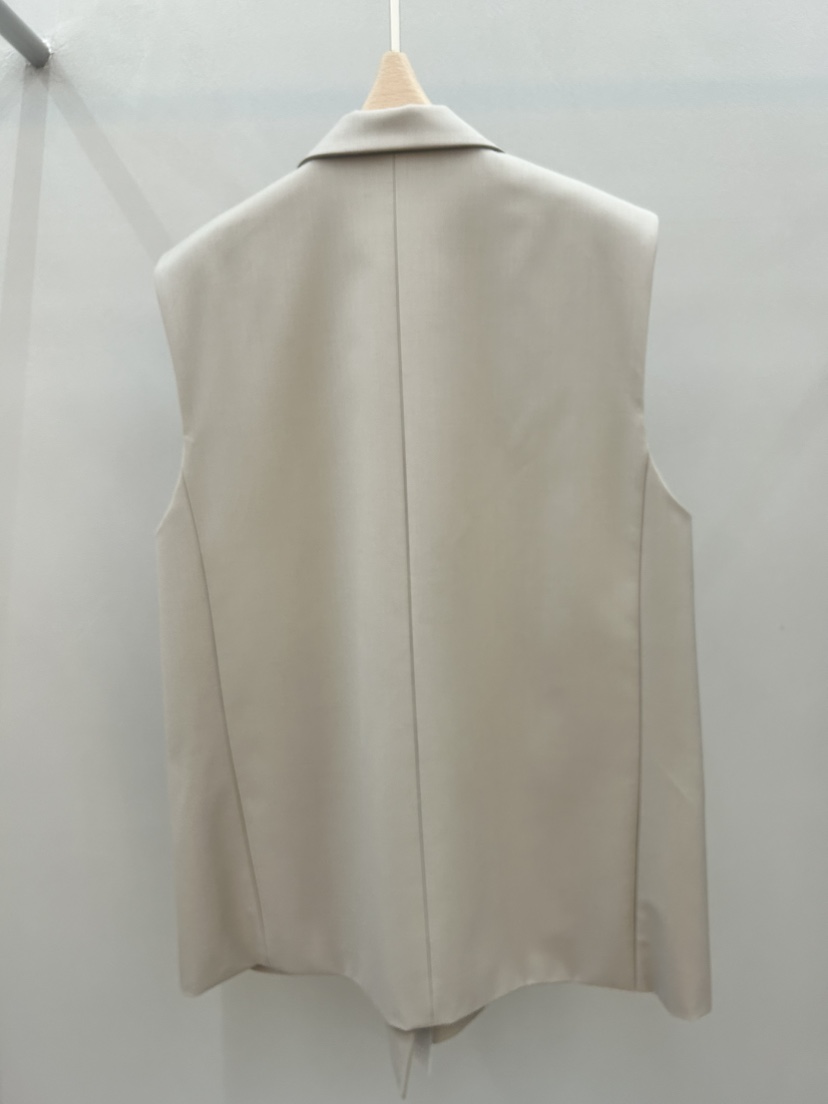 PLUS HONG-P東大門實拍女裝新品26春夏推薦熱賣職業馬甲LORA FAMILY/PLUS HONG馬甲