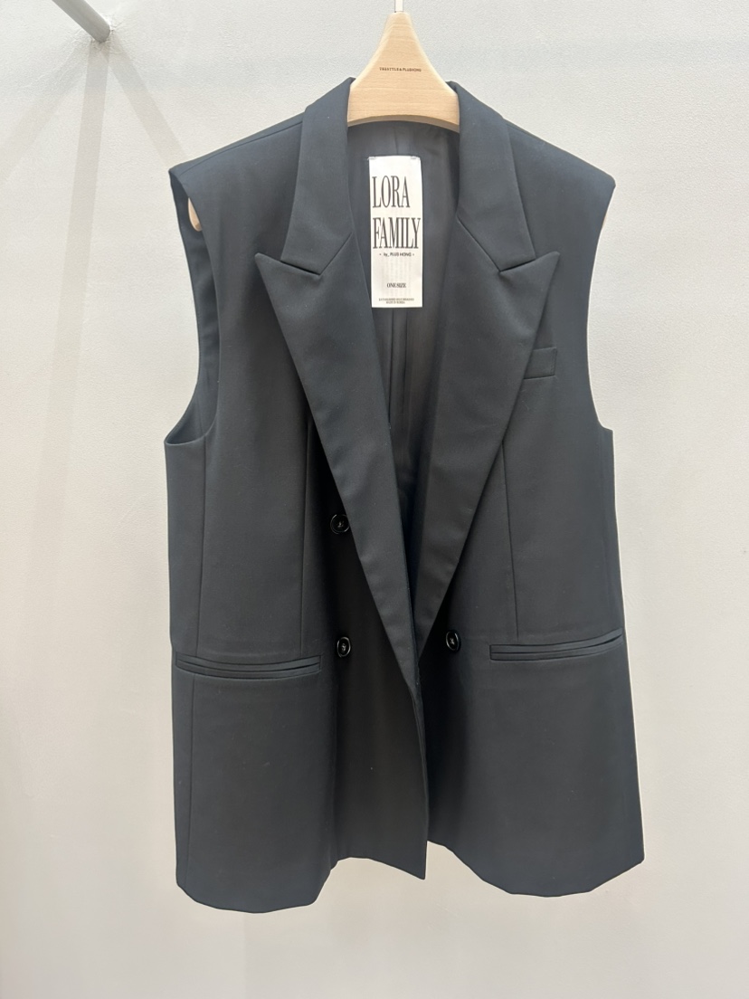 PLUS HONG-P東大門實拍女裝新品26春夏推薦熱賣職業馬甲LORA FAMILY/PLUS HONG馬甲