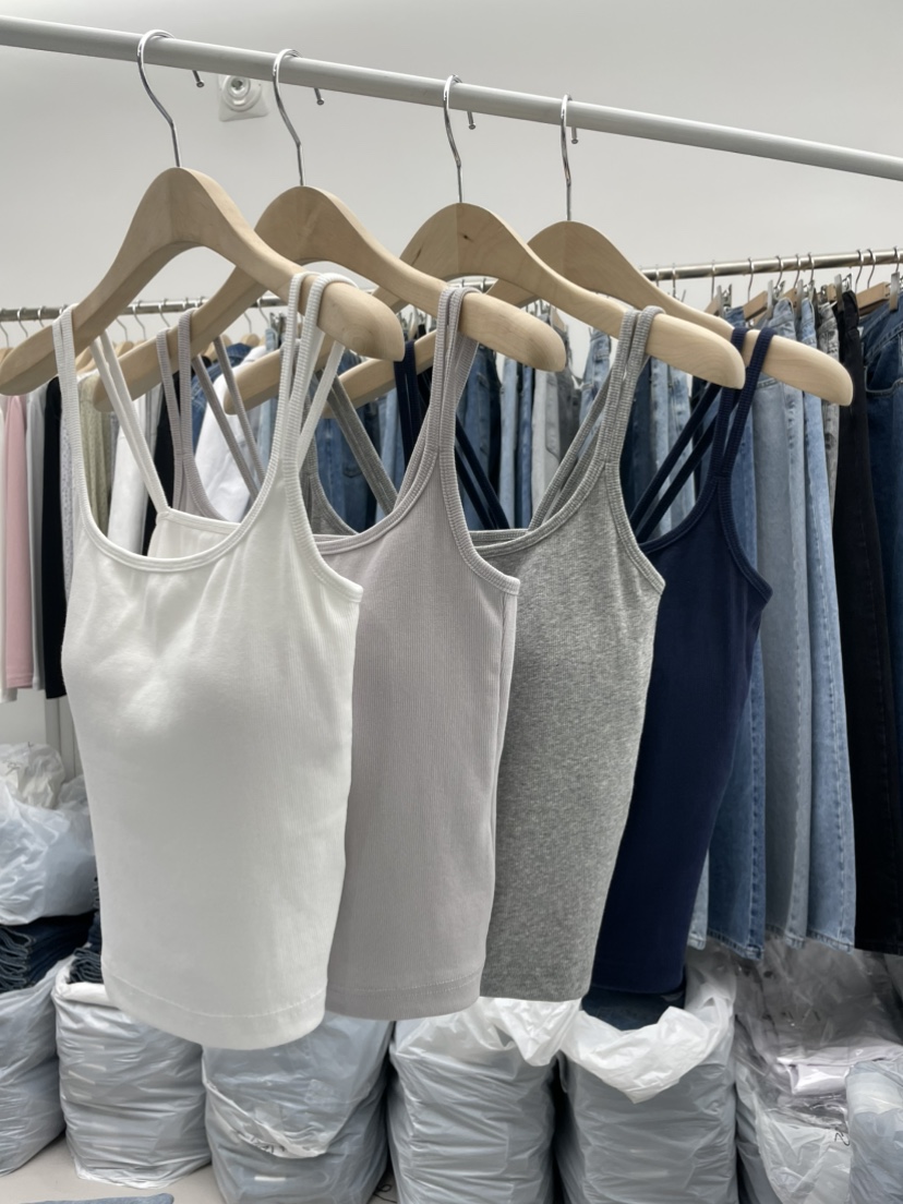 PAI東大門代購女裝新款職業熱賣休閑推薦人氣真品吊帶背心[PΛi]_PAi吊帶/背心