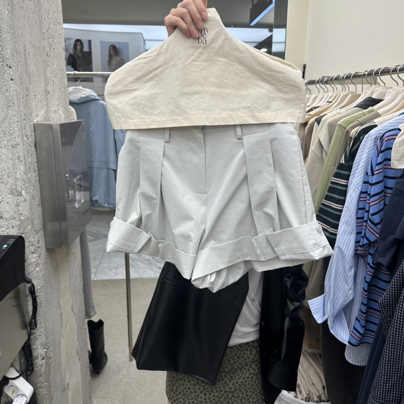 AMOEBA東大門實拍女裝新品26春夏時尚休閑熱賣推薦短褲紐扣AMOEBA短褲圖色2