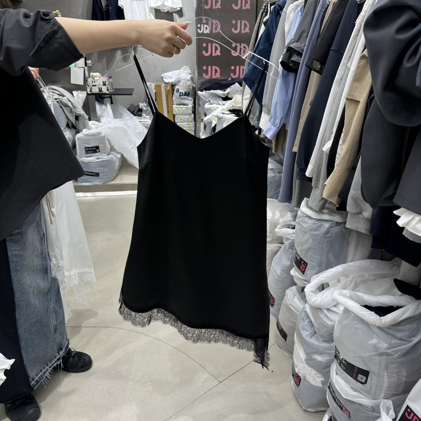 JUDYQUE東大門實拍女裝新款熱賣26春夏休閑時尚真品吊帶背心JUDYQUE吊帶/背心圖色2