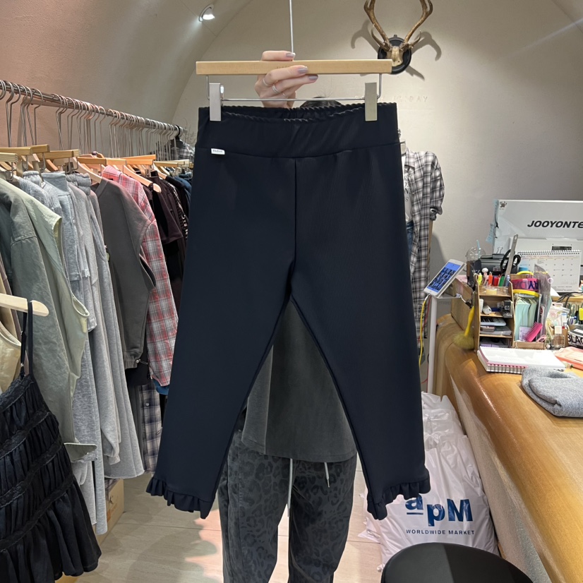 BLACKFRIDAY東大門直郵女裝新品真品26春夏休閑打底褲鯊魚褲BLACK FRIDAY打底褲/鯊魚褲圖色1