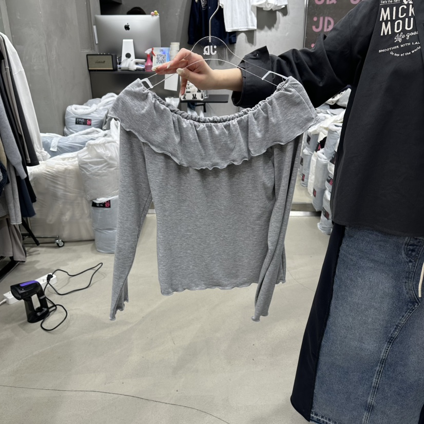 JUDYQUE韓國代購女士新品人氣推薦職業長袖T恤荷葉邊露肩JUDYQUE長袖T恤