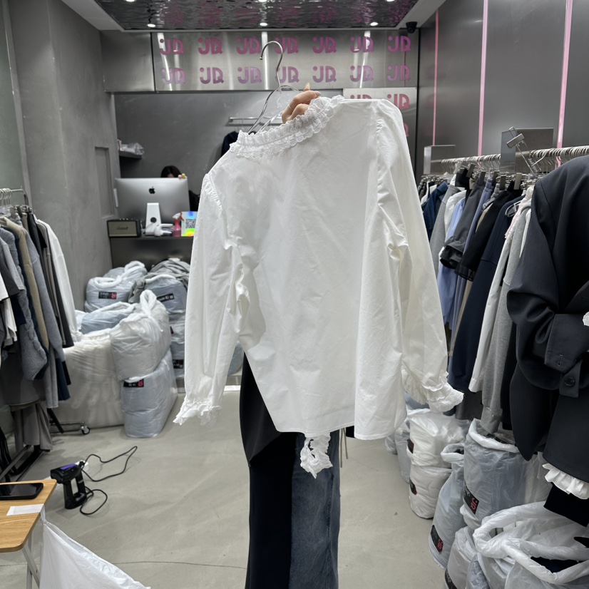 JUDYQUE東大門直郵女裝新品職業時尚襯衫蕾絲衫荷葉邊系帶JUDYQUE襯衫/蕾絲衫