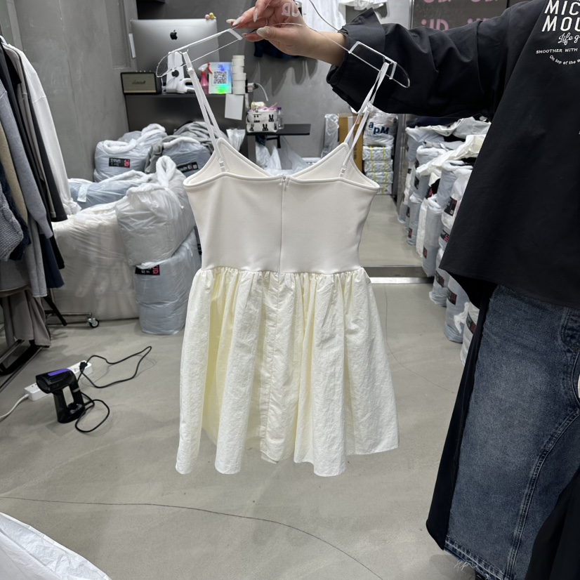 JUDYQUE東大門實拍女士新品人氣時尚熱賣推薦休閑吊帶背心JUDYQUE吊帶/背心