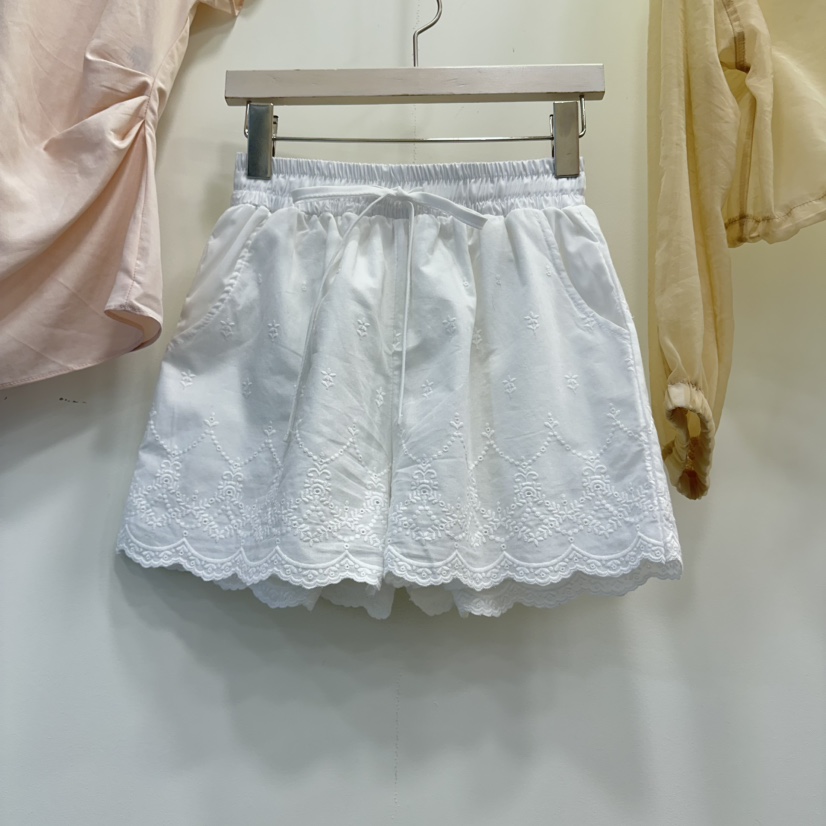 THE LOW韓國代購女裝新品熱賣26春夏真品職業推薦休閑短褲THE LOW短褲圖色1