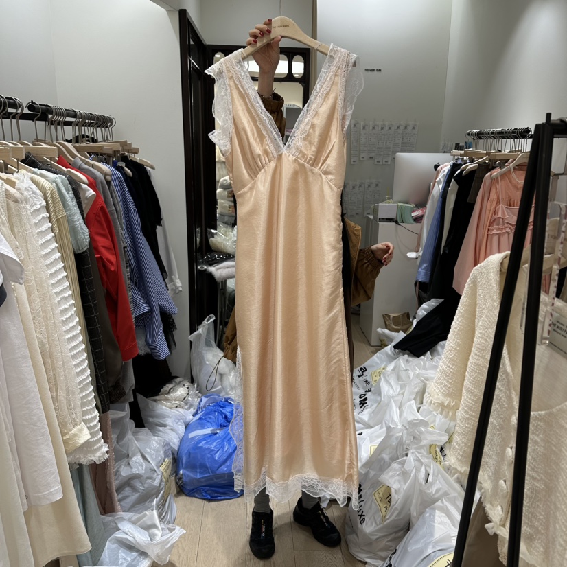 THEMORYPARK東大門代購女士新品26春夏時尚職業連衣裙蕾絲THE MORY PARK連衣裙圖色2