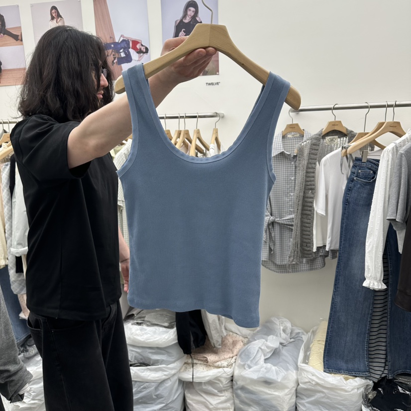 TWELVE韓國代購女裝新品休閑時尚職業推薦人氣熱賣吊帶背心TWELVE吊帶/背心