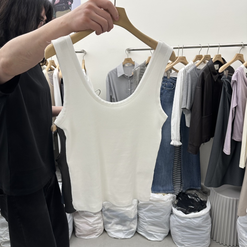 TWELVE韓國代購女裝新品休閑時尚職業推薦人氣熱賣吊帶背心TWELVE吊帶/背心圖色1