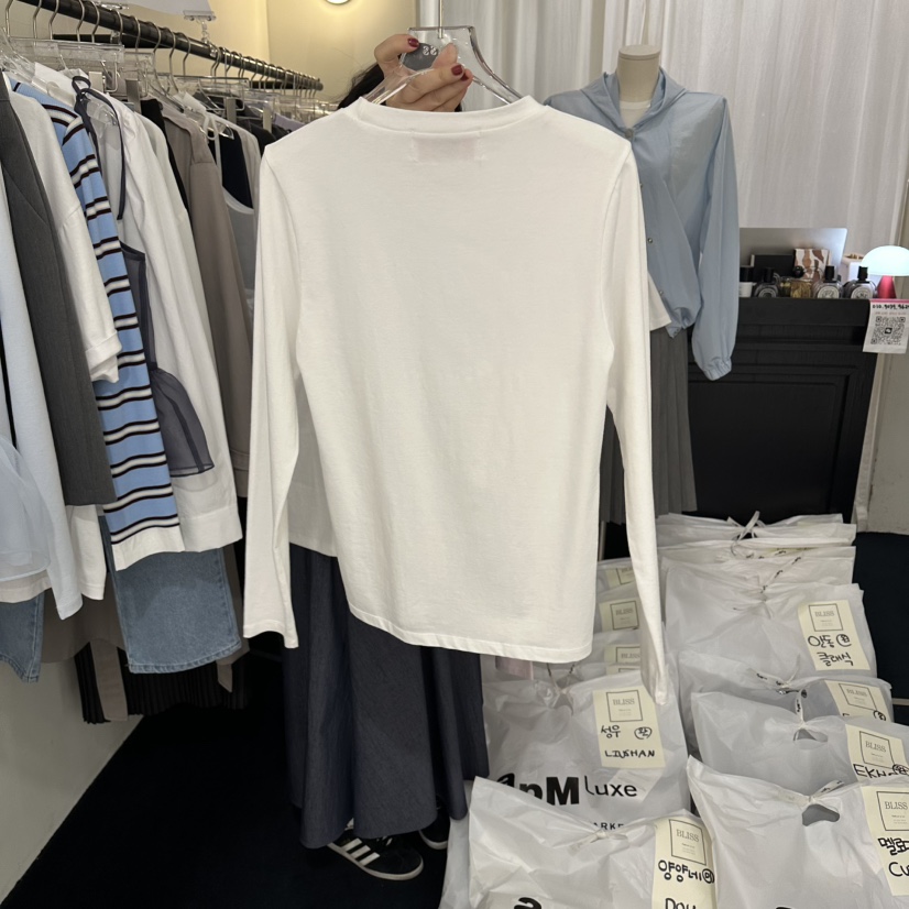 BLISS韓國直郵女士新品人氣真品時尚休閑熱賣推薦長袖T恤BLISS長袖T恤