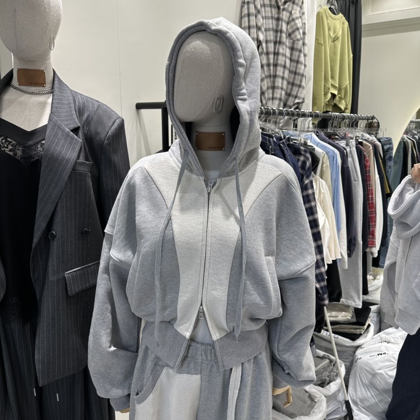 AT THE END韓國代購女裝新款真品熱賣時尚26春夏推薦夾克AT THE END夾克圖色1灰色