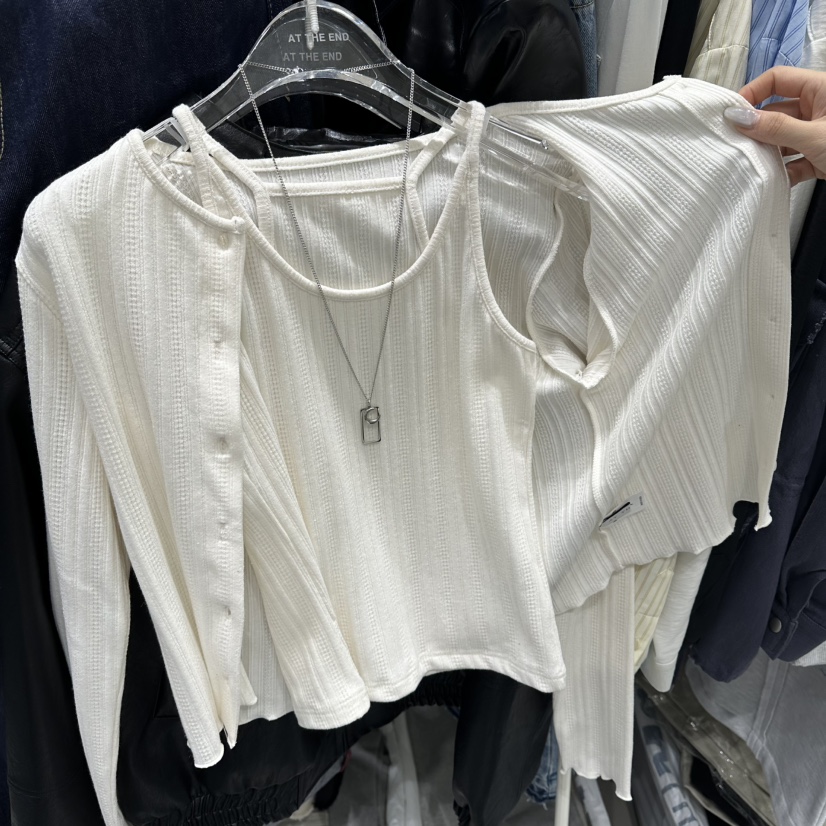 AT THE END韓國直郵女士新款真品26春夏職業人氣熱賣套裝AT THE END套裝