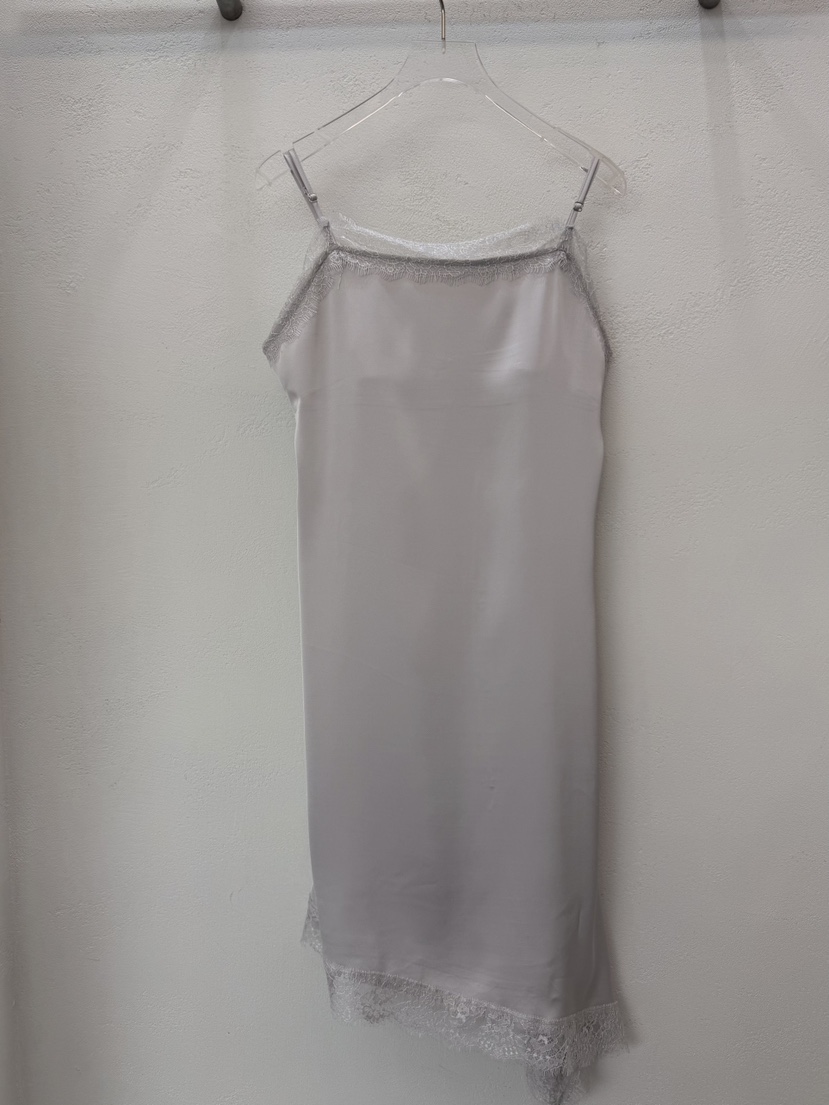 MOST OF ALL U韓國東大門直郵女裝新款26春夏連衣裙緞面MOST OF ALL U連衣裙圖色2