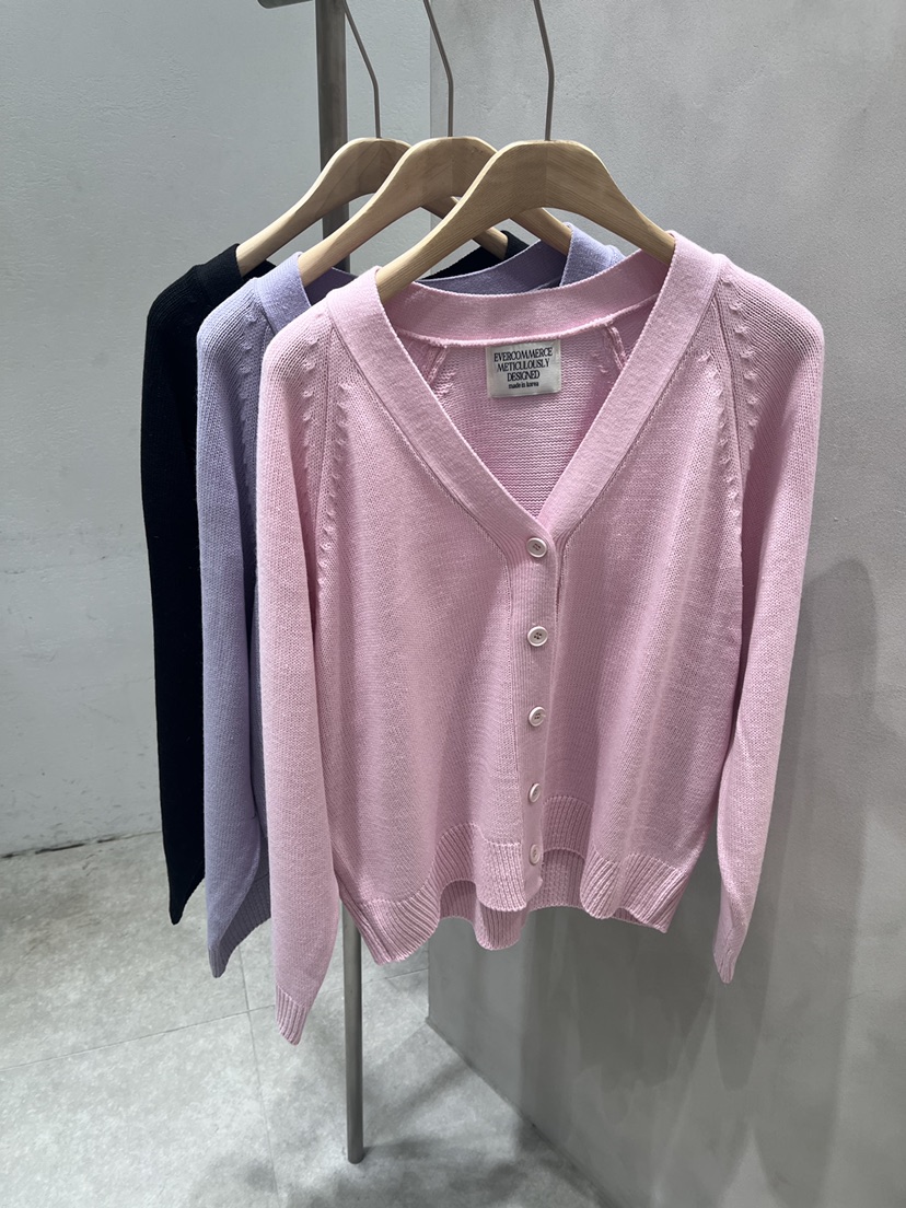 EVERCOMMERCE METICULOUSLY DESIGNED韓國代購女裝新品職業針織衫EVERCOMMERCE METICULOUSLY DESIGNED針織衫