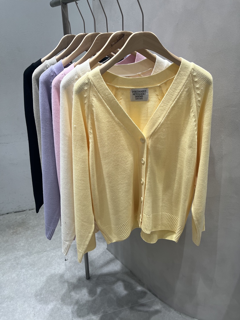 EVERCOMMERCE METICULOUSLY DESIGNED韓國代購女裝新品職業針織衫EVERCOMMERCE METICULOUSLY DESIGNED針織衫