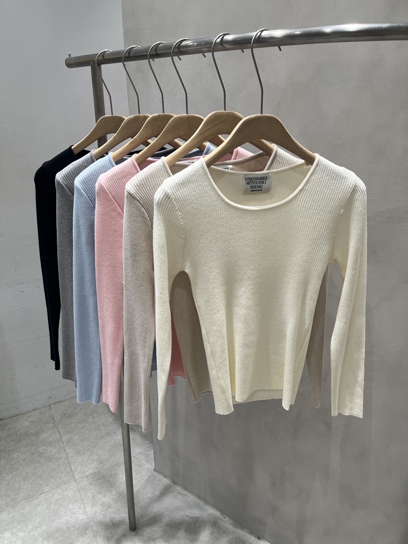 EVERCOMMERCE METICULOUSLY DESIGNED韓國代購女裝新品休閑針織衫EVERCOMMERCE METICULOUSLY DESIGNED針織衫