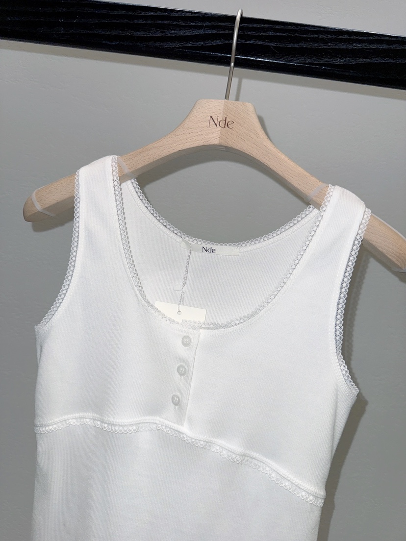 NDE韓國東大門代購女裝新款時尚職業人氣吊帶背心蕾絲紐扣BOHEME_NDE吊帶/背心