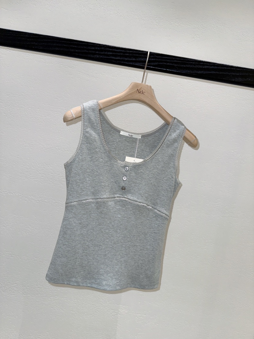 NDE韓國東大門代購女裝新款時尚職業人氣吊帶背心蕾絲紐扣BOHEME_NDE吊帶/背心圖色2
