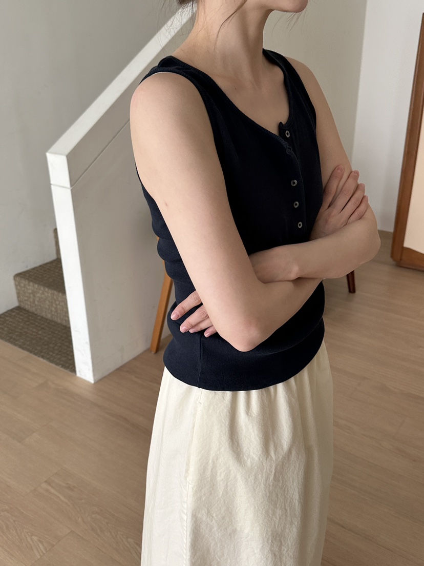 JEONG GAM STUDIOS韓國代購女裝新品休閑人氣職業吊帶背心JEONG GAM STUDIOS吊帶/背心